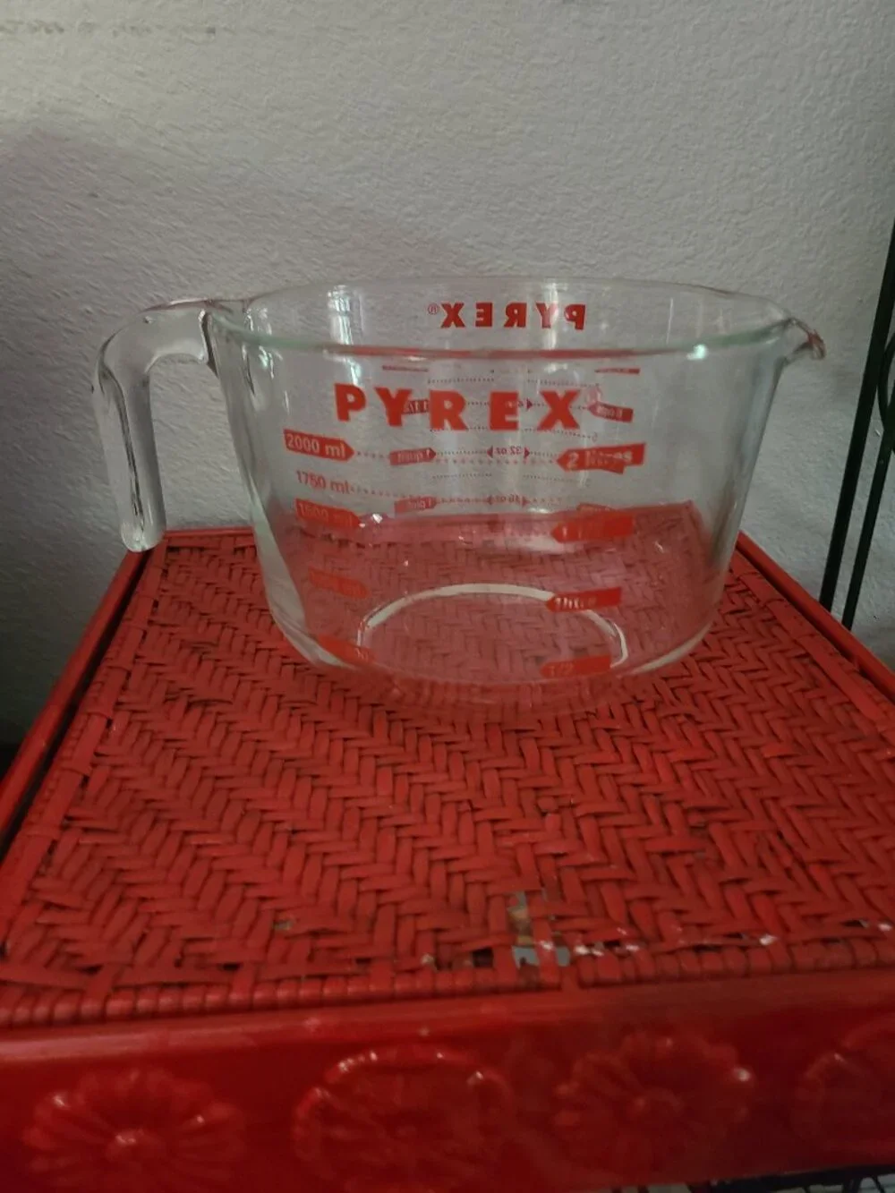 Vtg Pyrex Measuring 8 Cup Glass 64oz Red Lettering 2 Qt Batter Bowl Corning USA